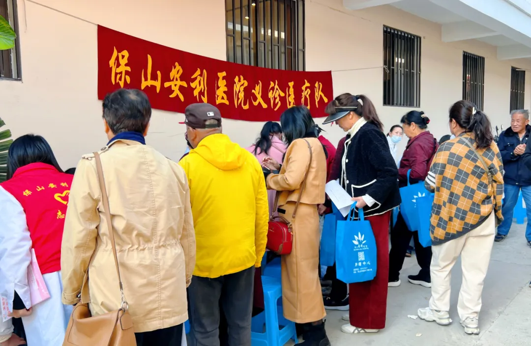 春暖花開幸福食堂三八婦女節(jié)慶?；顒?dòng)圓滿結(jié)束